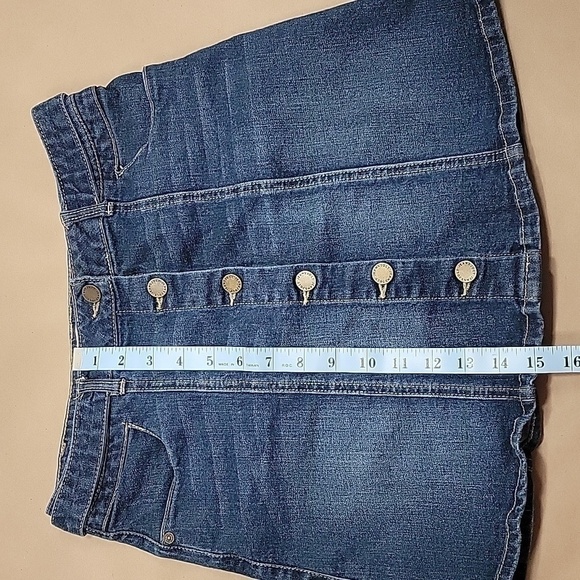 Jolt Size 5 / 27 Denim Mini Skirt, Button Down, Adjustable Waistband. Exc. Cond. - Picture 6 of 7